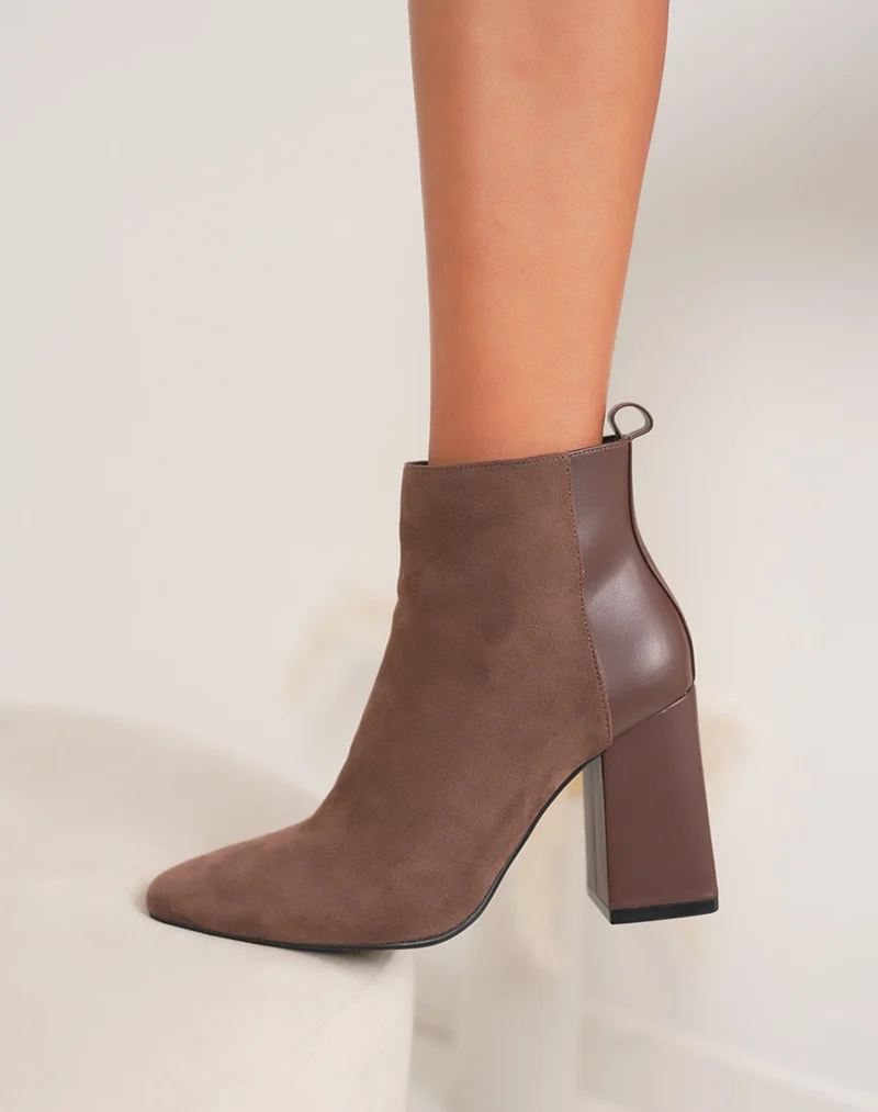 Bottines femme marron chic à talon haut épais et bout pointu en bi-matière