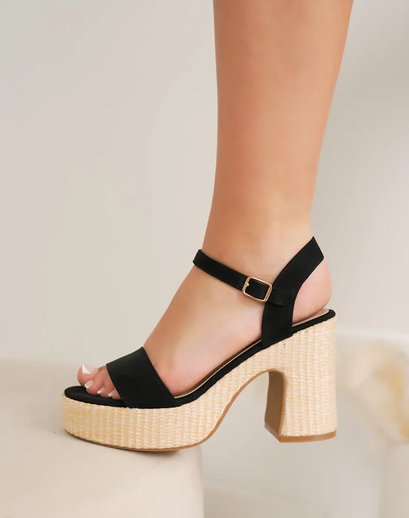 Sandales femme noires en suédine à talon carré effet tissé
