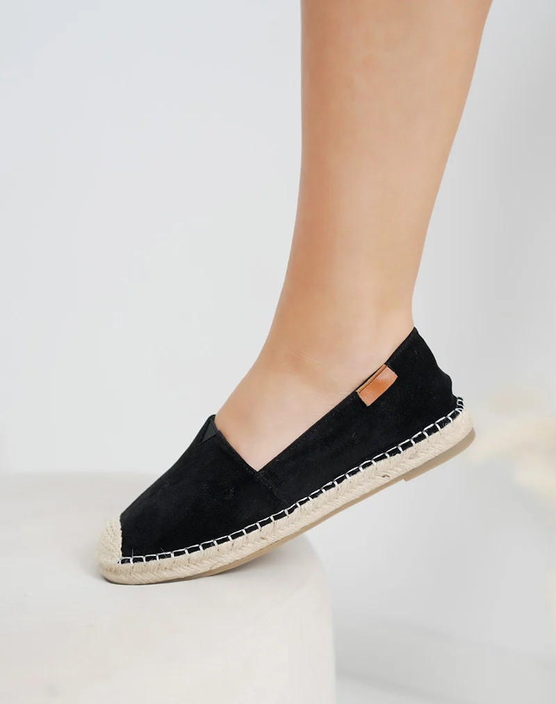 Espadrilles femme noires tendance en suédine avec bout corde tressée