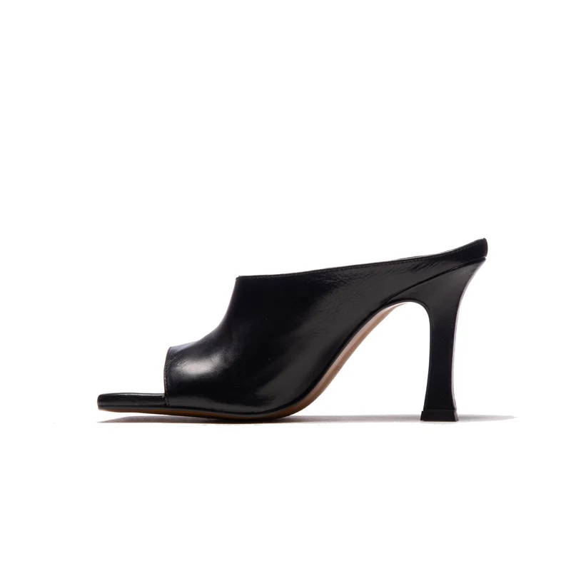 Davinci Black Leather