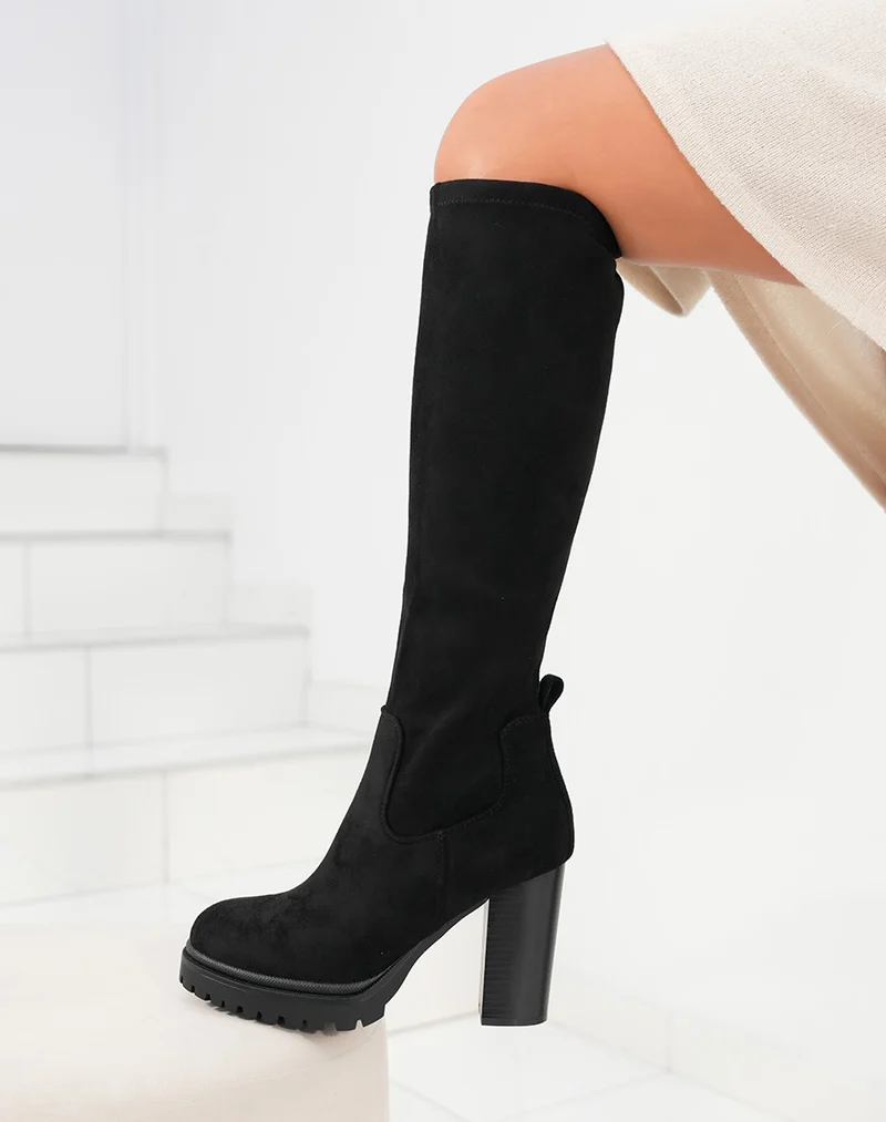 Bottes femme en suédine noires avec talon haut épais et semelle crantée