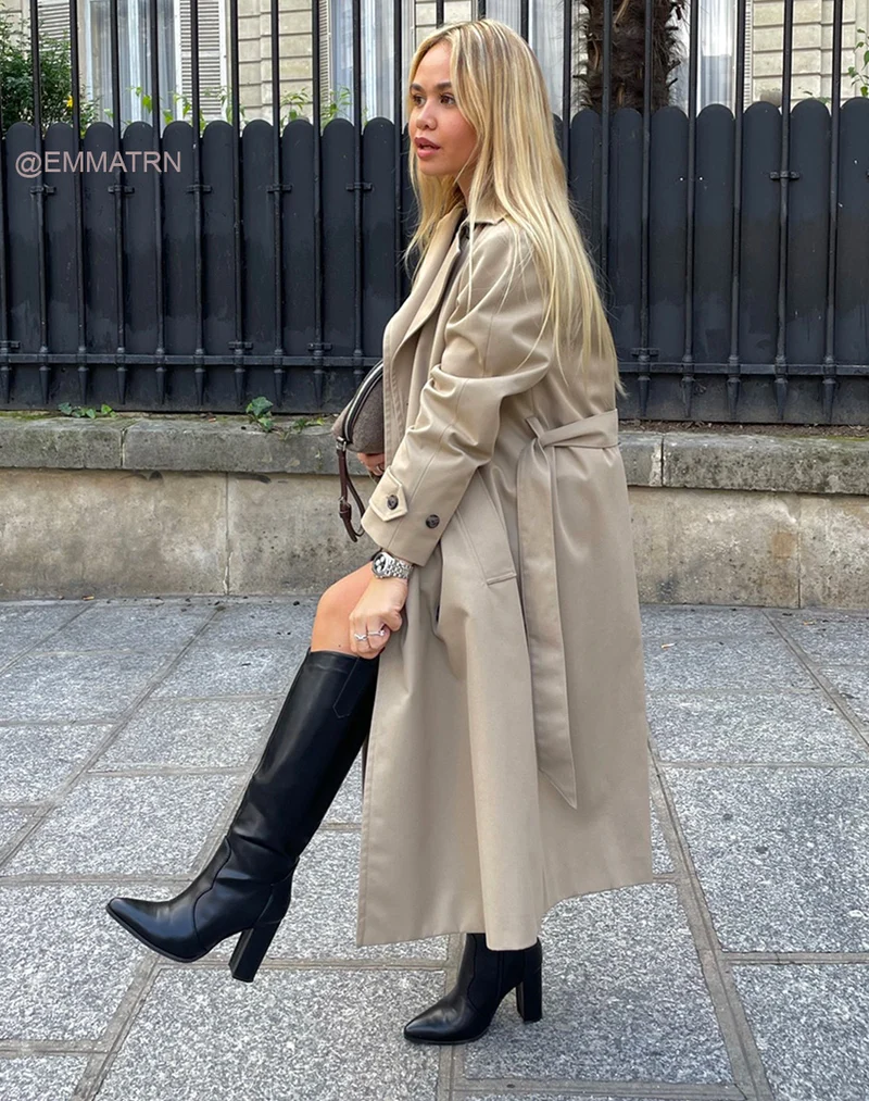 Bottes noires à talon style santiags