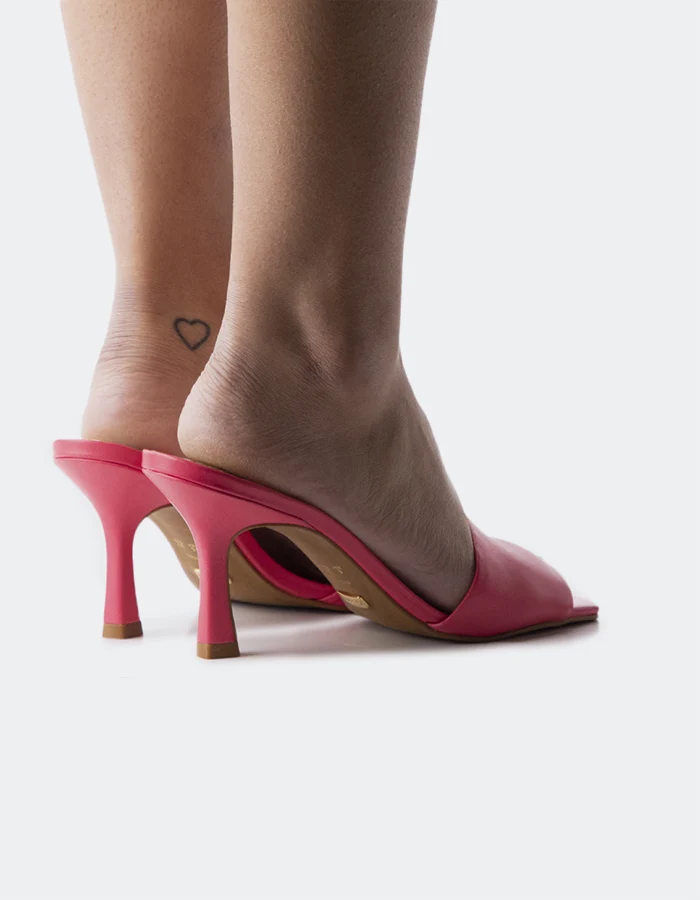 Mylos Fuschia Leather