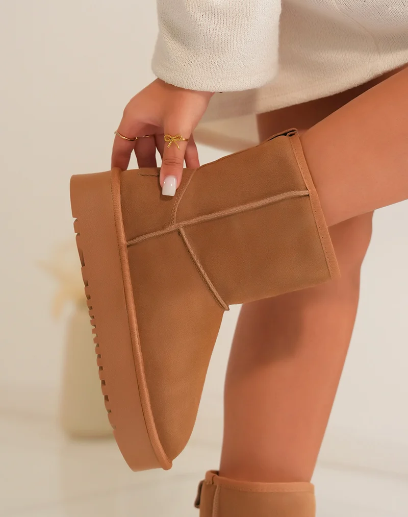 Bottines femme camel en cuir à plateforme épaisse fourrées et tendance
