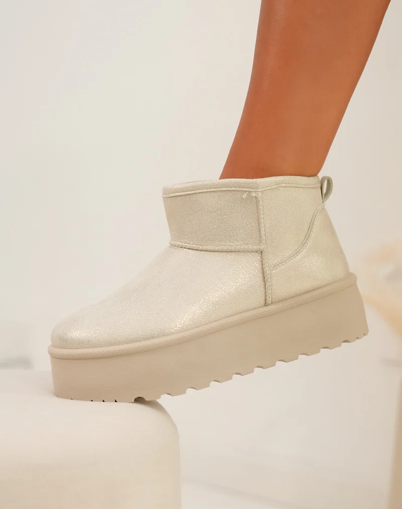 Bottines femme beige métallisé tendance avec grosse plateforme et intérieur fourré